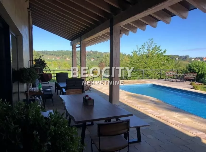 Kuća, 1500 m2, Surčin, Stevana Sinđelića ID: 128544 1