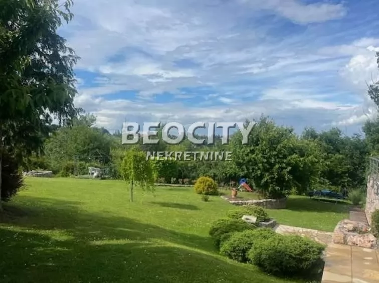 Kuća, 1500 m2, Surčin, Stevana Sinđelića ID: 128544 11