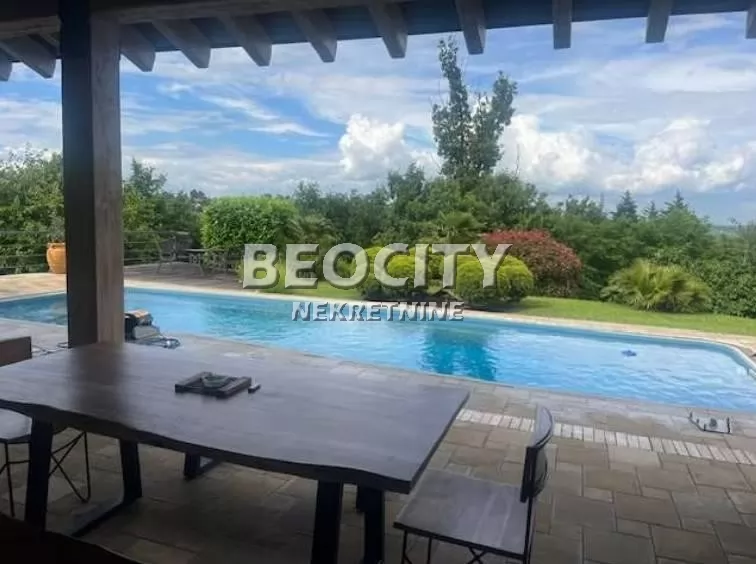 Kuća, 1500 m2, Surčin, Stevana Sinđelića ID: 128544 12