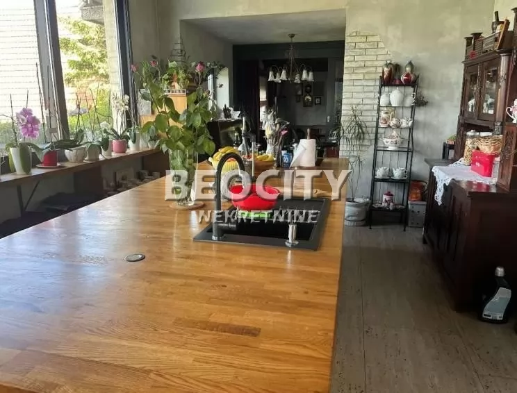 Kuća, 1500 m2, Surčin, Stevana Sinđelića ID: 128544 6