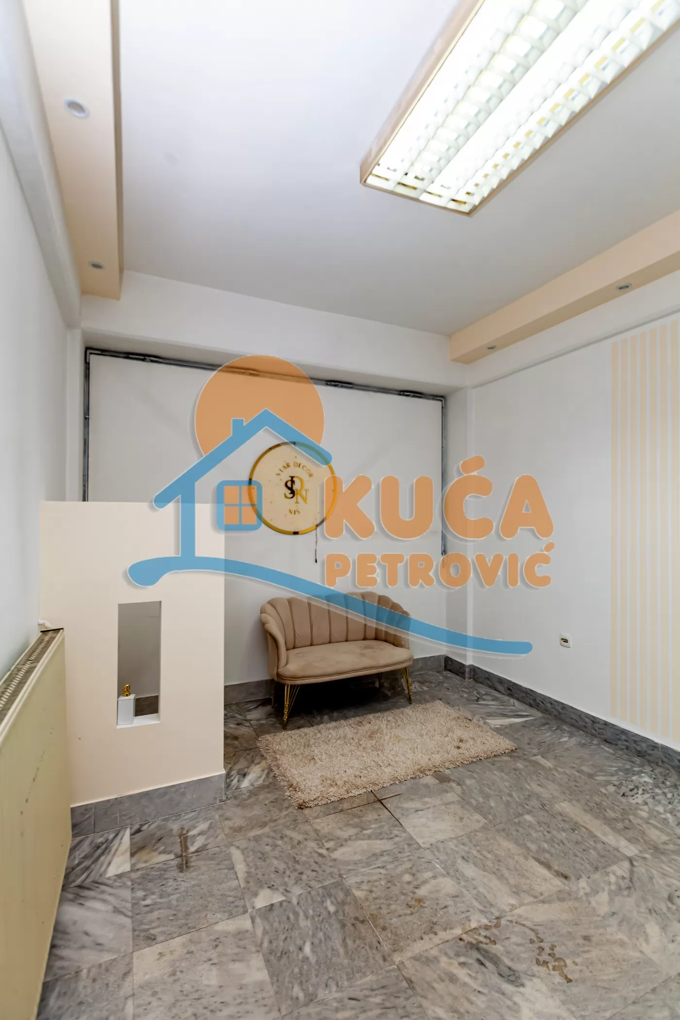 Lokal, 15 m2, Medijana, Bulevar Nemanjića ID: p-015691 4