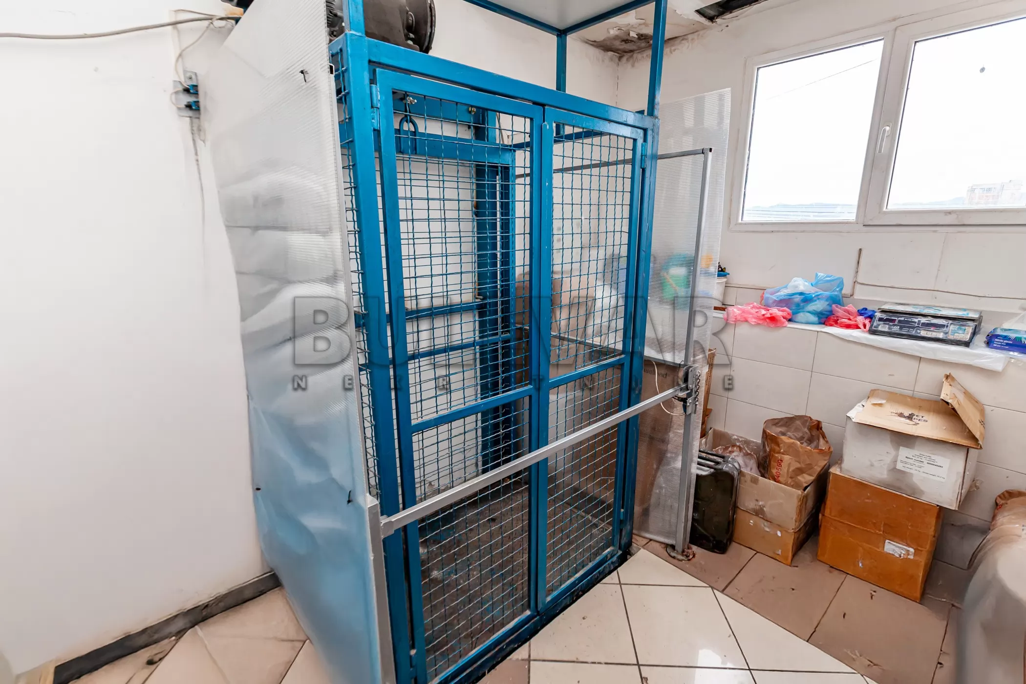 Lokal, 400 m2, Medijana, Vojvode Putnika ID: p-015714 9