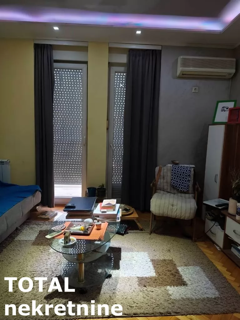 Stan,NOVI SAD,CARA DUSANA,kv: 43.00, € 142000, ID: 1102173 1