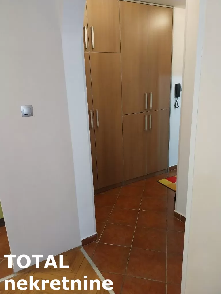 Stan,NOVI SAD,CARA DUSANA,kv: 43.00, € 142000, ID: 1102173 15