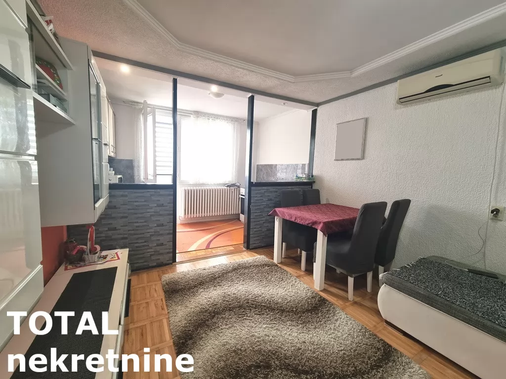 Stan,NOVI SAD,DETELINARA,kv: 46.00, € 100000, ID: 1102144 1