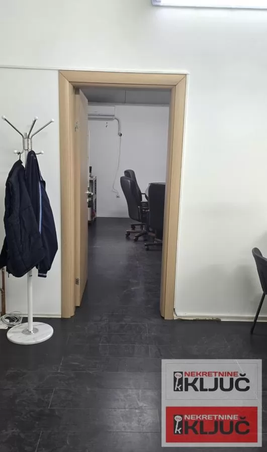 VETERNIK IZDAJE SE VIŠENAMENSKA HALA 10