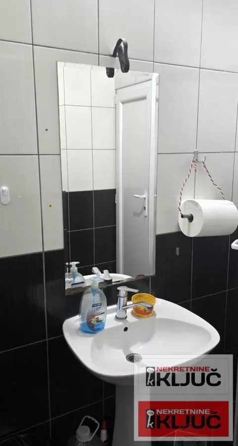 VETERNIK IZDAJE SE VIŠENAMENSKA HALA 7