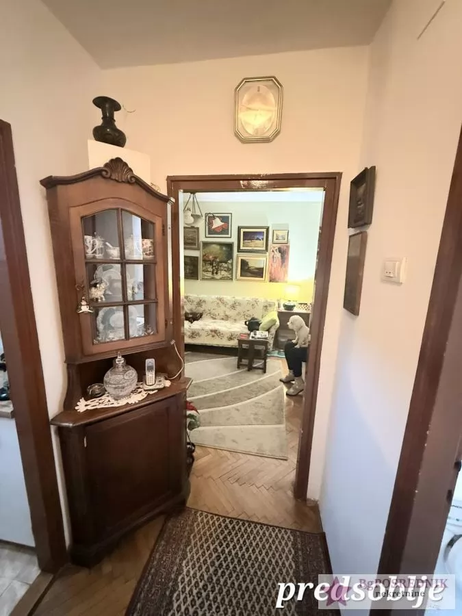 Voždovac, Šumice, Ustanička, 53m2 13