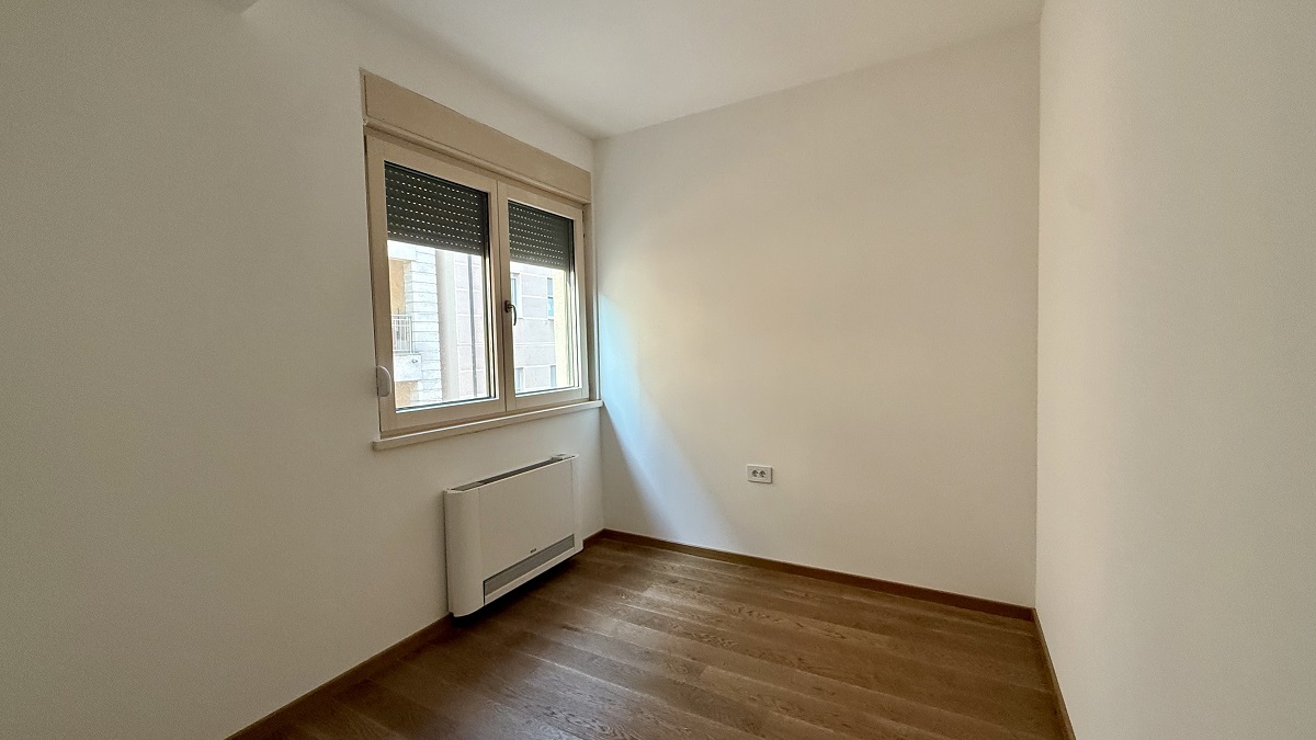 4 0 stan u novoj zgradi na Vračaru  kod Hrama 89m2 4