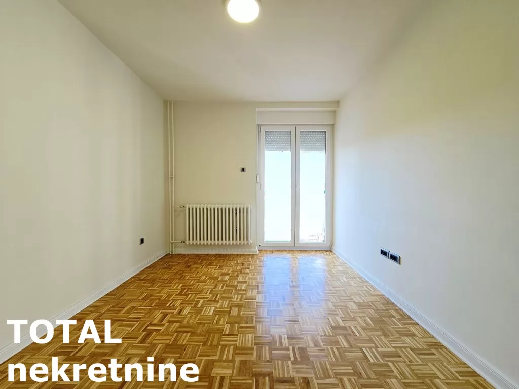 Stan,NOVI SAD,CARA DUSANA,kv: 55.00, € 156750, ID: 1102195 8