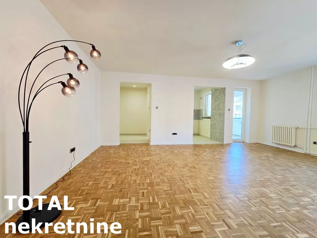 Stan,NOVI SAD,CARA DUSANA,kv: 64.00, € 182400, ID: 1102196 1