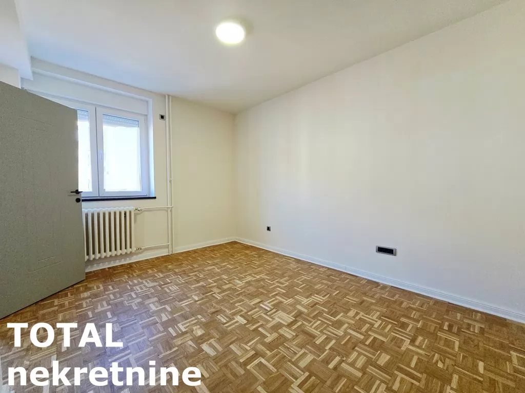 Stan,NOVI SAD,CARA DUSANA,kv: 64.00, € 182400, ID: 1102196 10