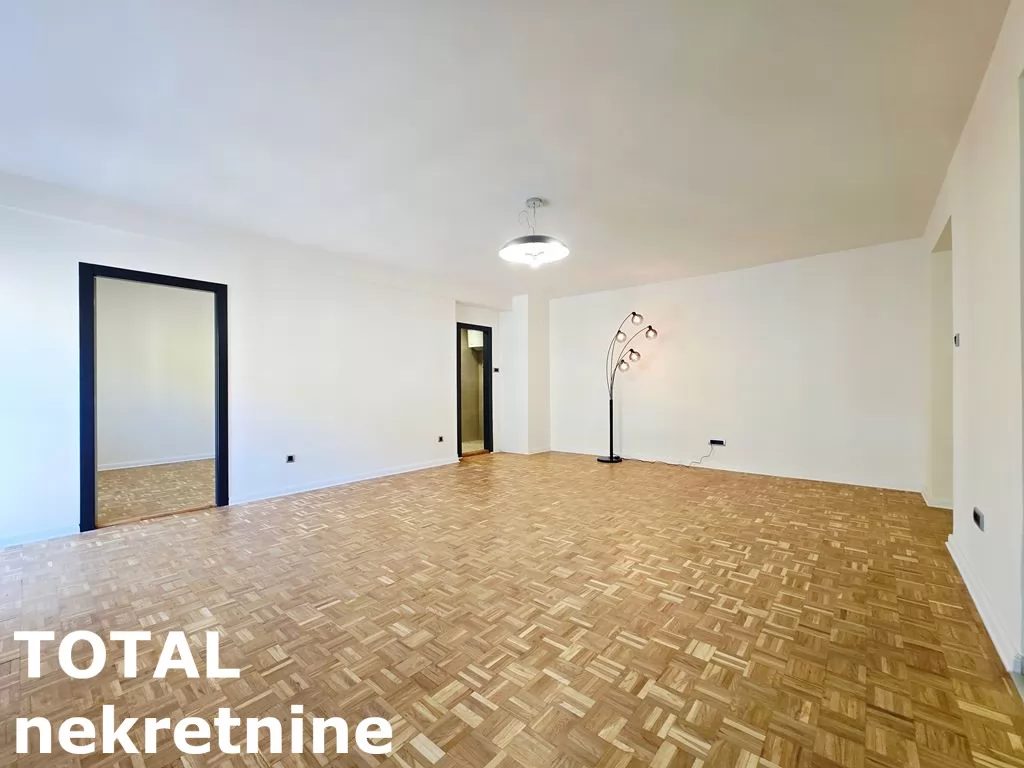 Stan,NOVI SAD,CARA DUSANA,kv: 64.00, € 182400, ID: 1102196 8