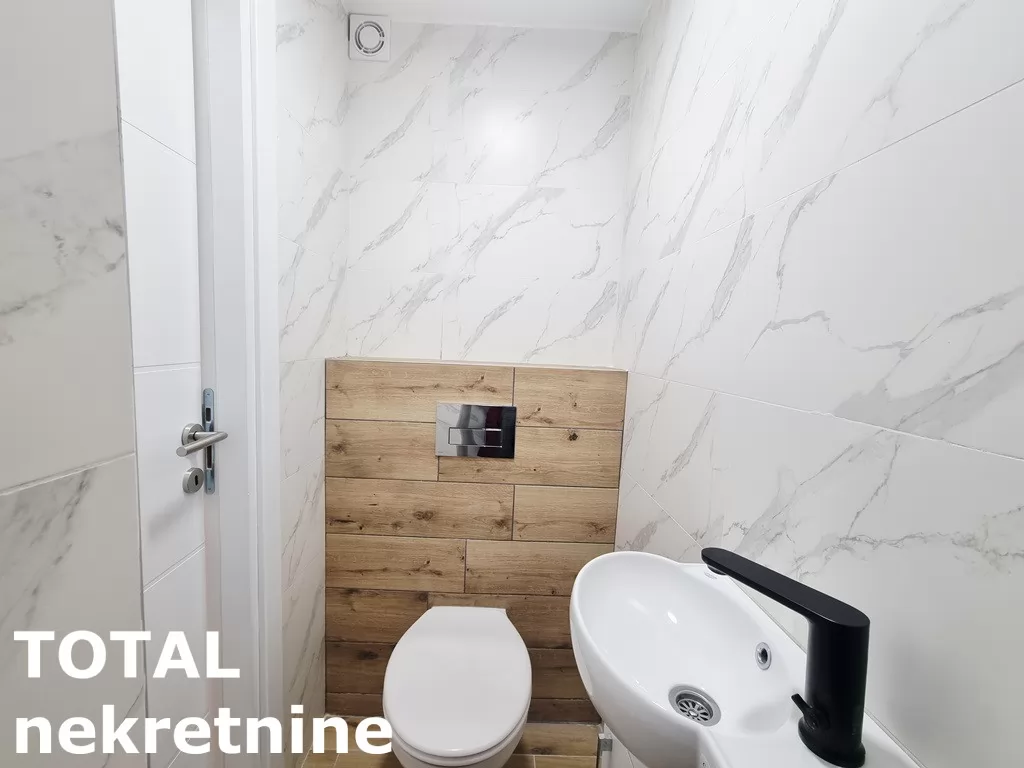 Stan,NOVI SAD,CENTAR,kv: 73.00, € 200000, ID: 1102188 17