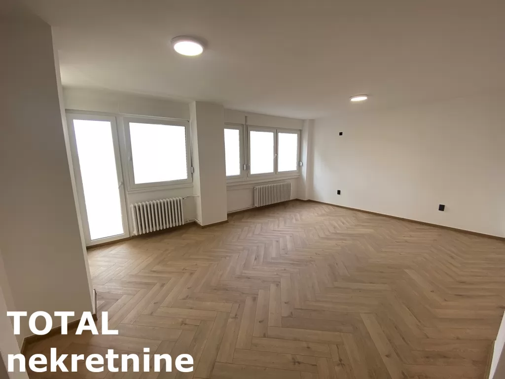 Stan,NOVI SAD,CENTAR,kv: 73.00, € 200000, ID: 1102188 3