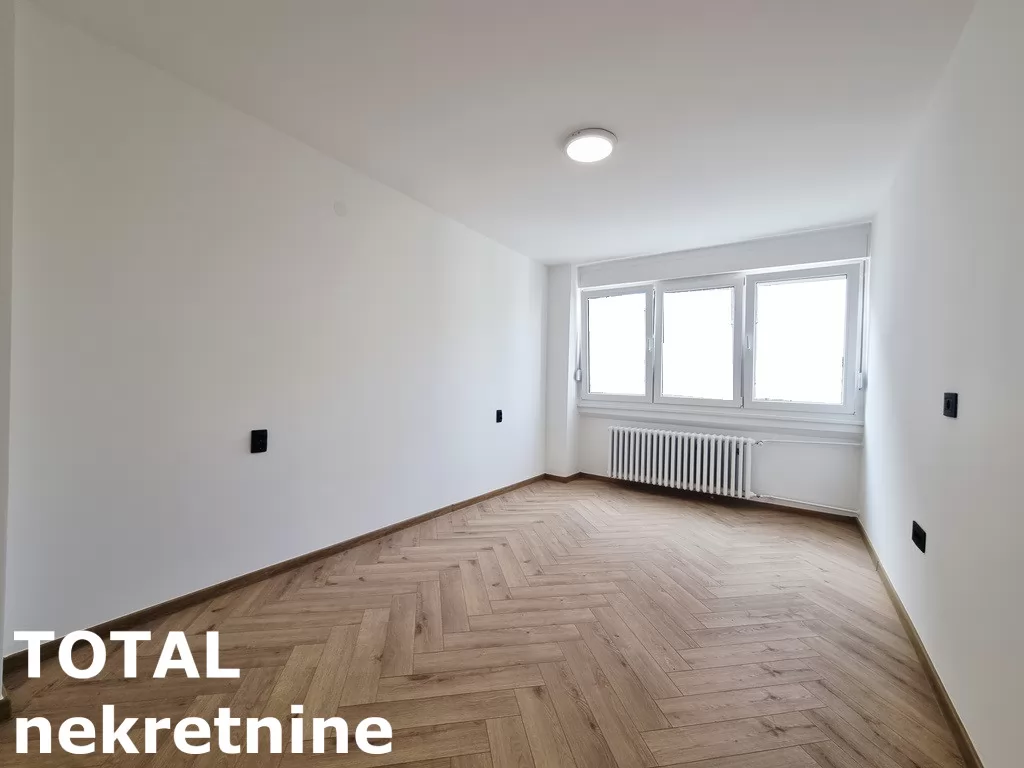 Stan,NOVI SAD,CENTAR,kv: 73.00, € 200000, ID: 1102188 7