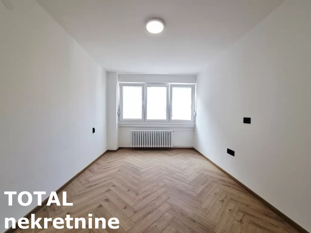 Stan,NOVI SAD,CENTAR,kv: 73.00, € 200000, ID: 1102188 8