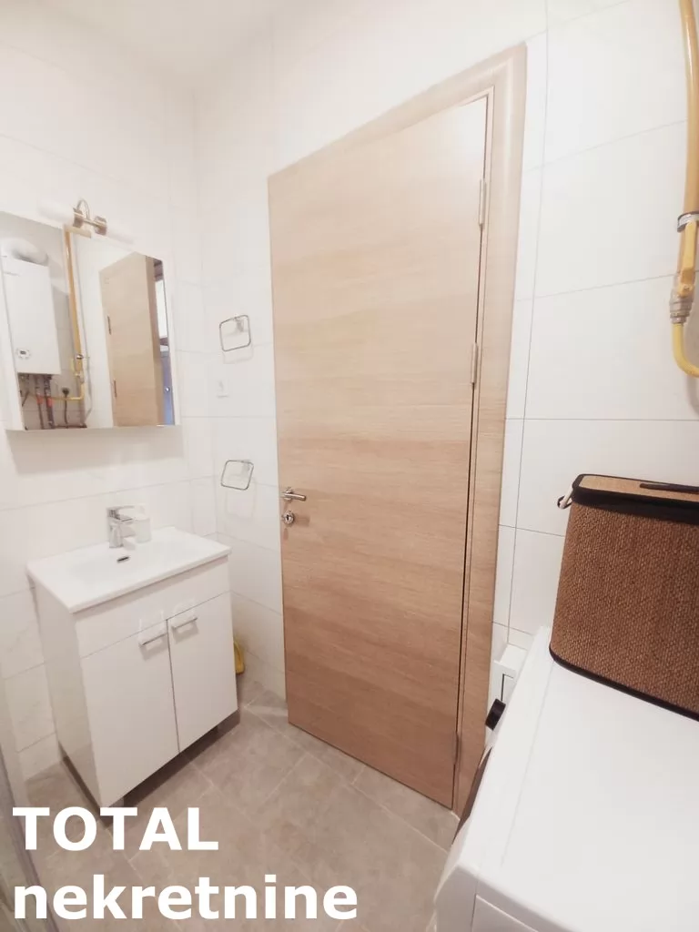 Stan,NOVI SAD,GRBAVICA,kv: 43.00, € 154800, ID: 1098028 19