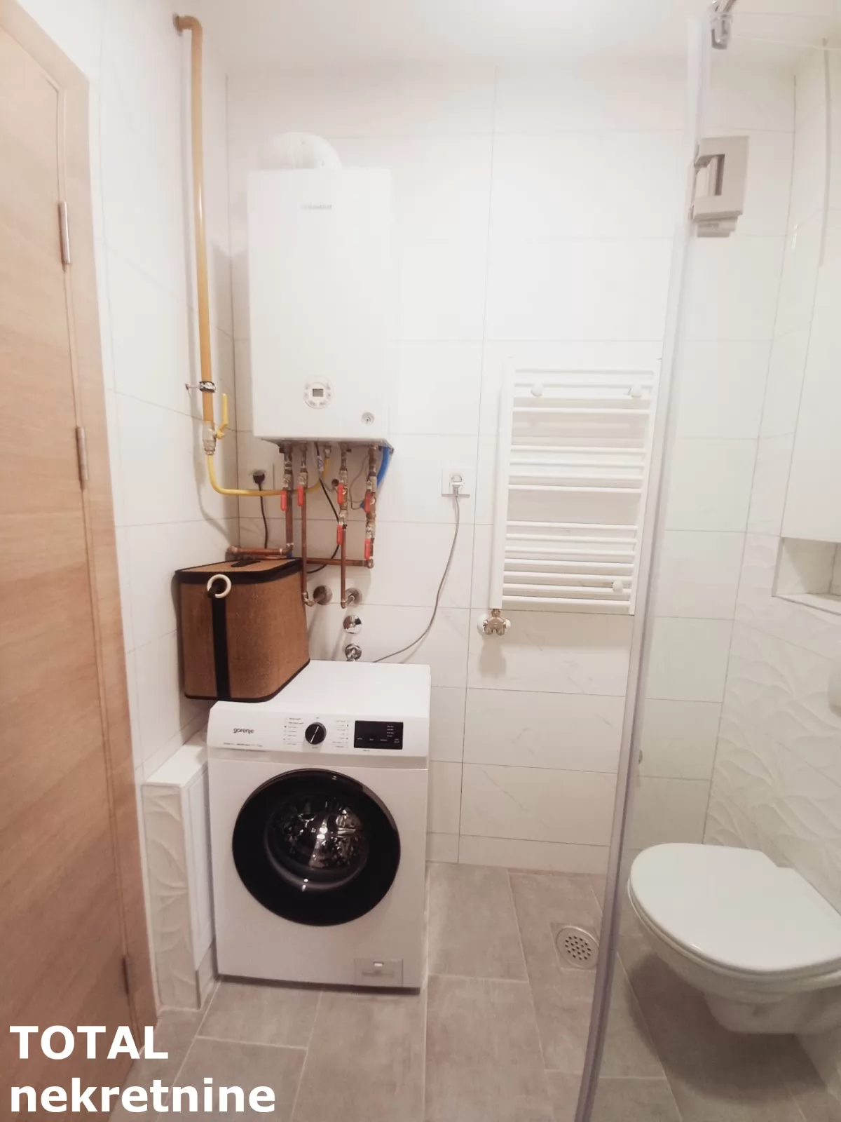 Stan,NOVI SAD,GRBAVICA,kv: 43.00, € 154800, ID: 1098028 21