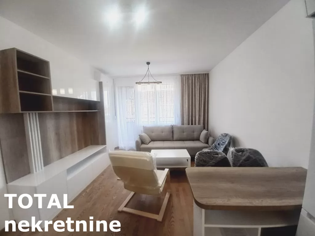 Stan,NOVI SAD,GRBAVICA,kv: 43.00, € 154800, ID: 1098028 3