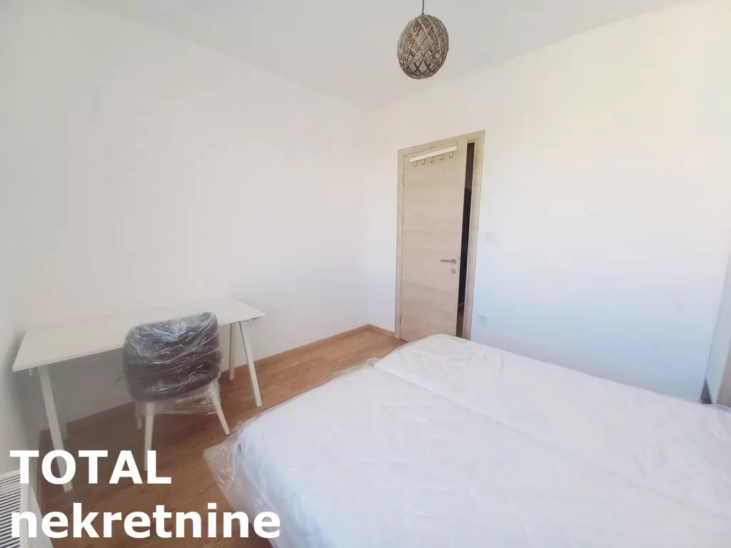 Stan,NOVI SAD,GRBAVICA,kv: 43.00, € 154800, ID: 1098028 9