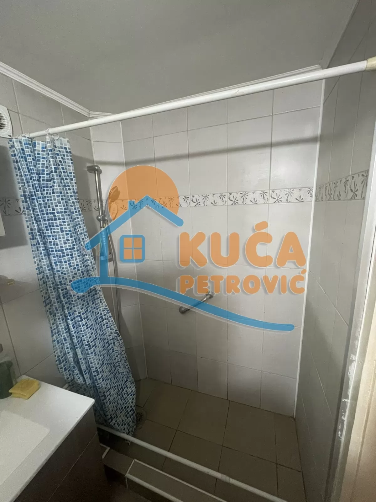 Trosobna kuća, 88 m2, Durlan, Kninska ID: p-015730 9
