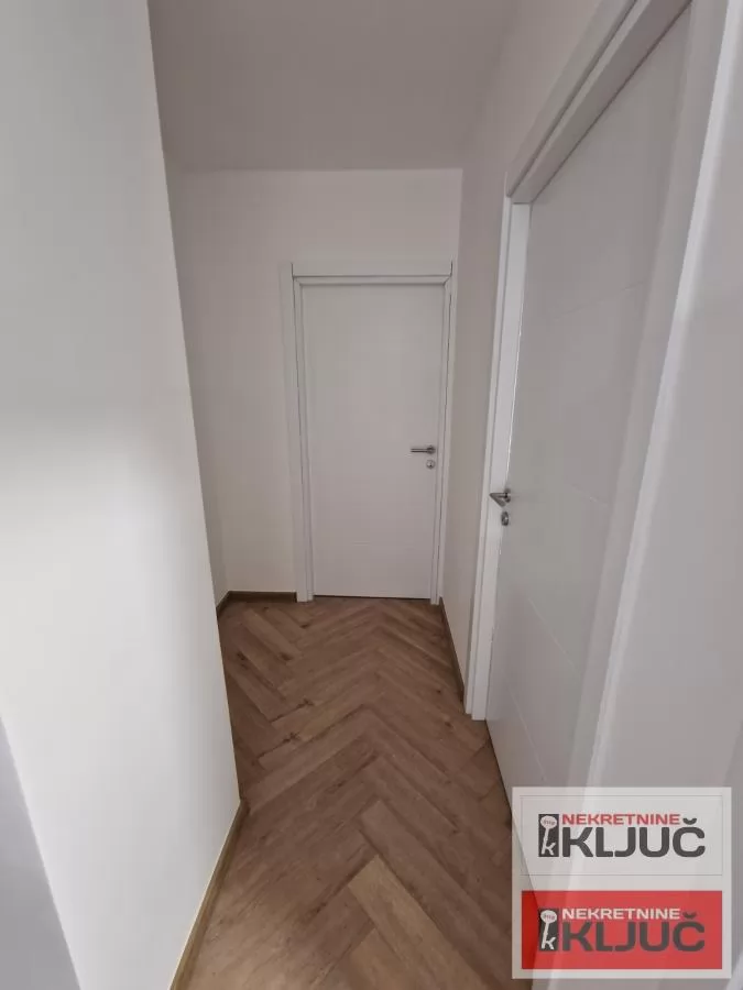 BULEVAR, 73m2, Troiposoban, Renoviran 10