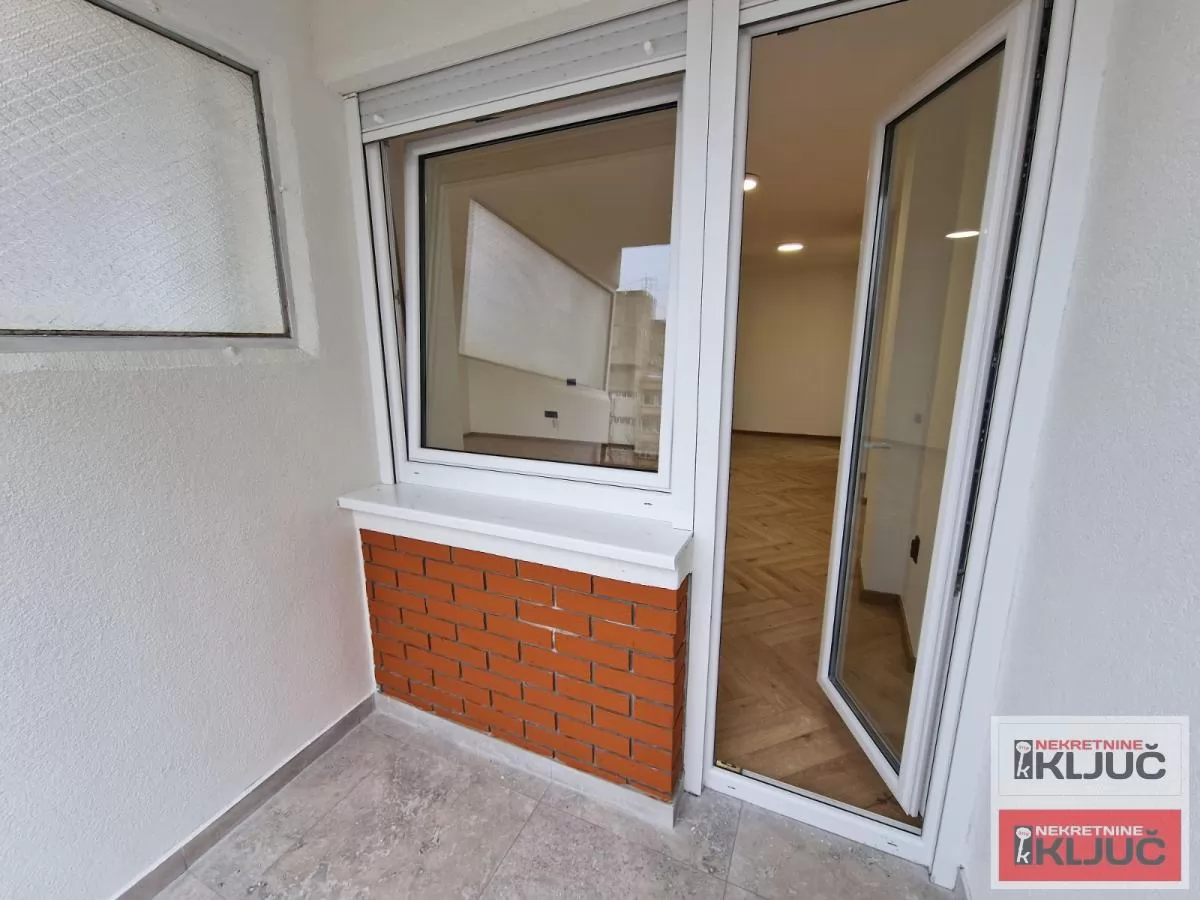 BULEVAR, 73m2, Troiposoban, Renoviran 12