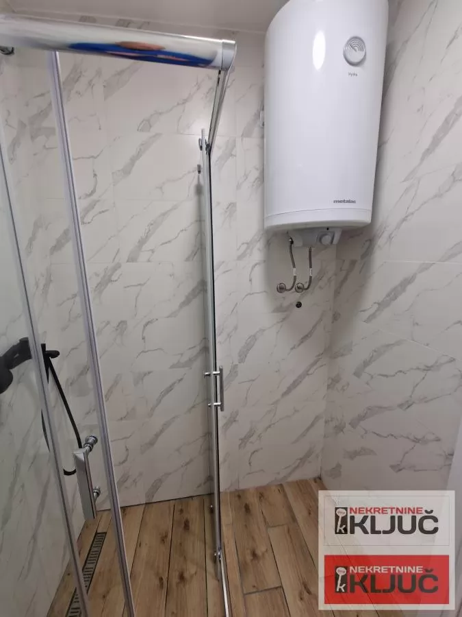 BULEVAR, 73m2, Troiposoban, Renoviran 16