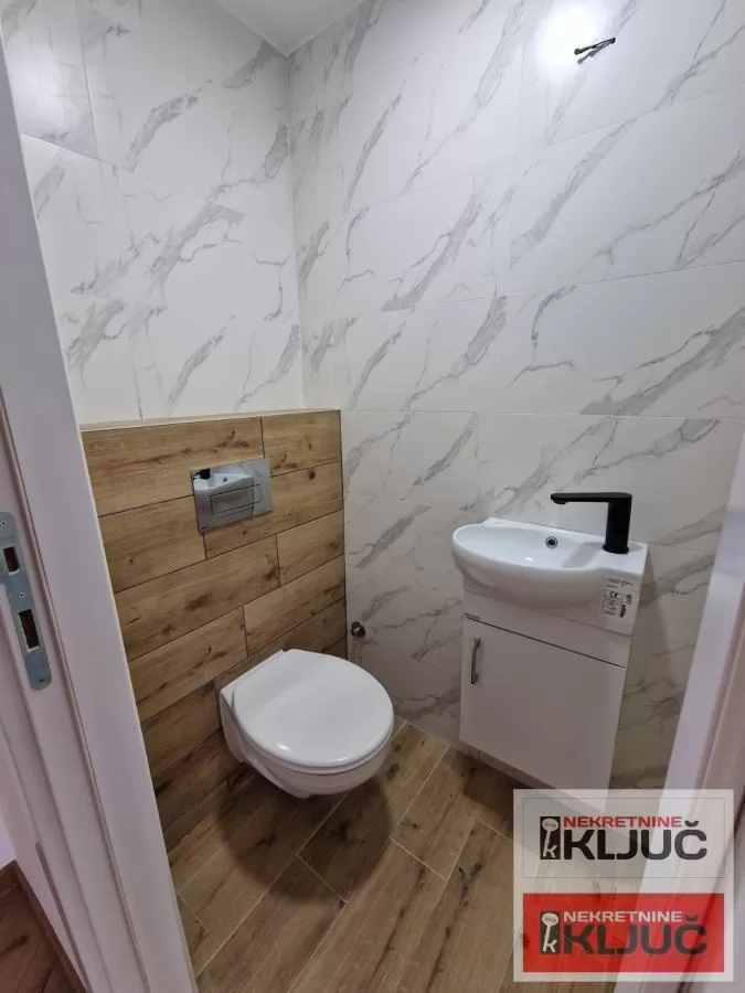 BULEVAR, 73m2, Troiposoban, Renoviran 17