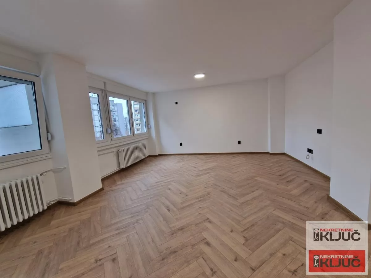 BULEVAR, 73m2, Troiposoban, Renoviran 4