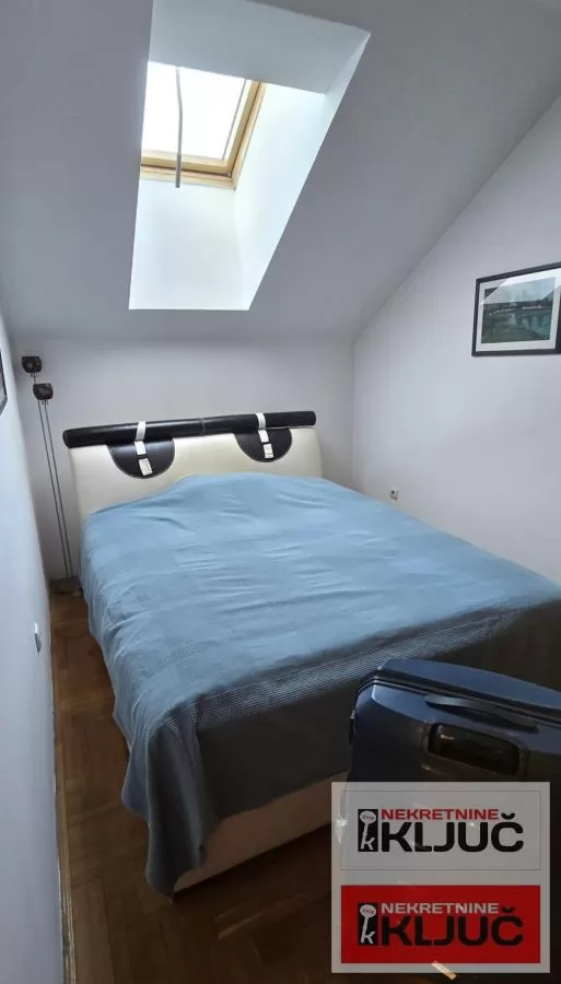 CENTAR IZDAJE SE DVOIPOSOBAN NAMEŠTEN STAN 8