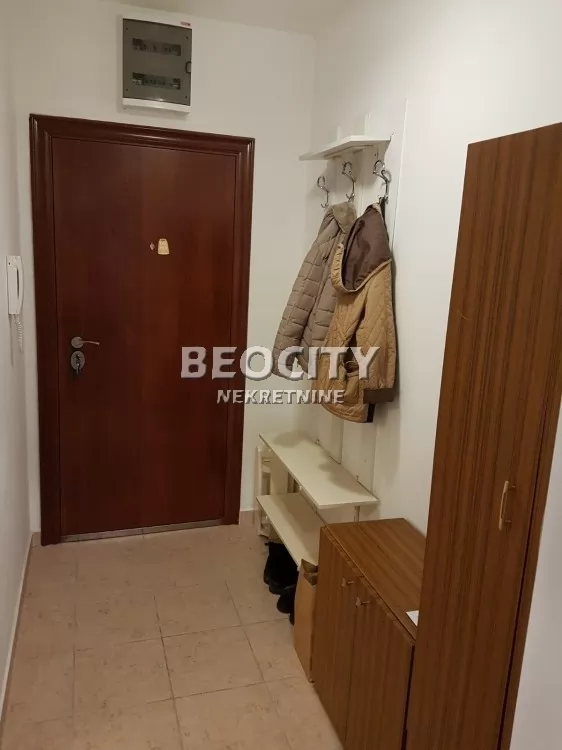 Jednosoban stan, 31 m2, Adamovićevo naselje, Bulevar Evrope ID: 128083 6
