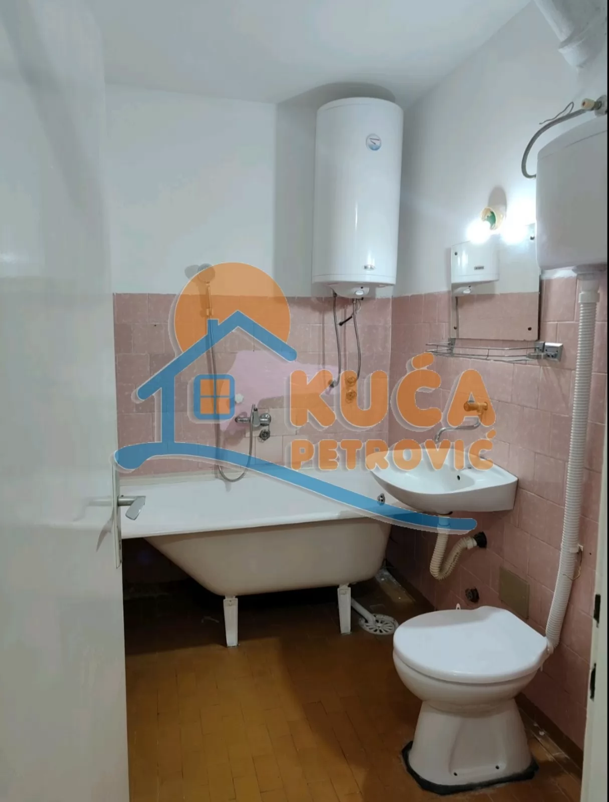 Jednosoban stan, 54 m2, Durlan, Knjazevačka ID: i-015742 7