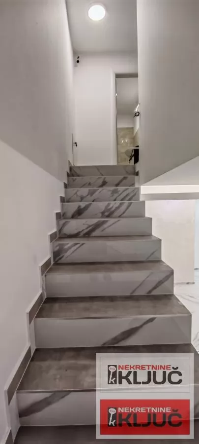 Dobar NOV stan na Telepu/Produzetak Limana 4/ 6