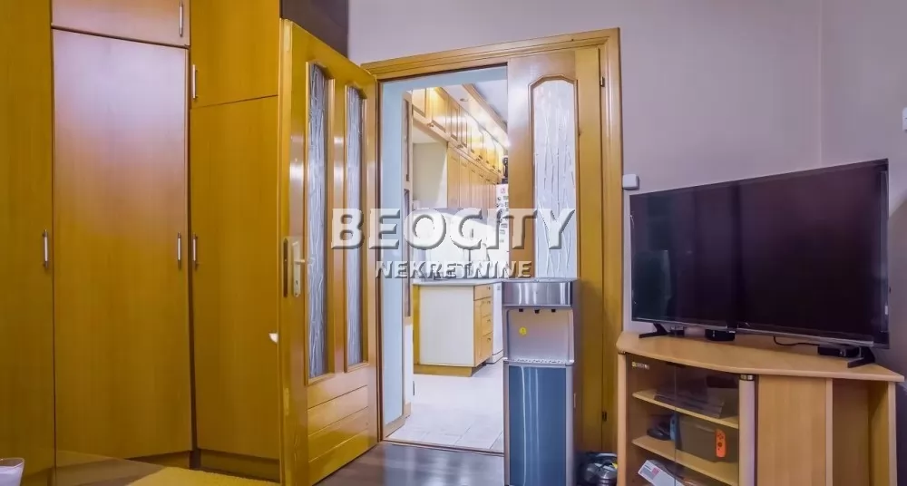 Dvosoban stan, 65 m2, Novi Sad, Bulevar oslobođenja ID: 128740 4