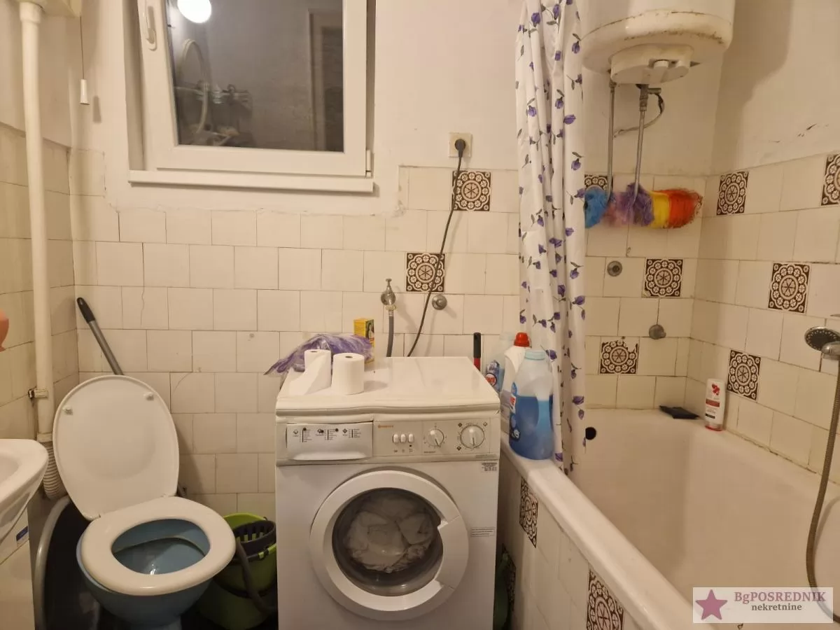 Vračar, Kalenić pijaca, Cara Nikolaja II, 56m2 8