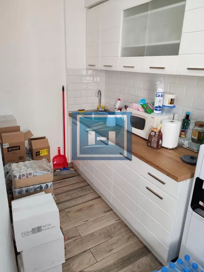 Botanicka bašta, 72m², renoviran 5