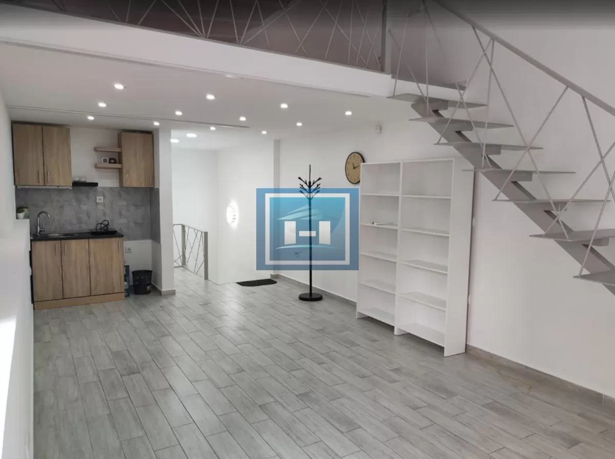 Dupleks kod Botaničke – uknjižen, fleksibilna namena 1