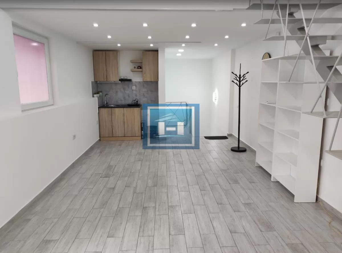 Dupleks kod Botaničke – uknjižen, fleksibilna namena 7