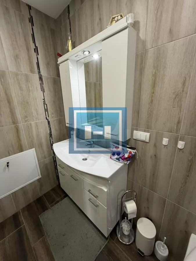 Dve kuće u Glavincima sa velikim imanjem -samo 8 km od grada 13