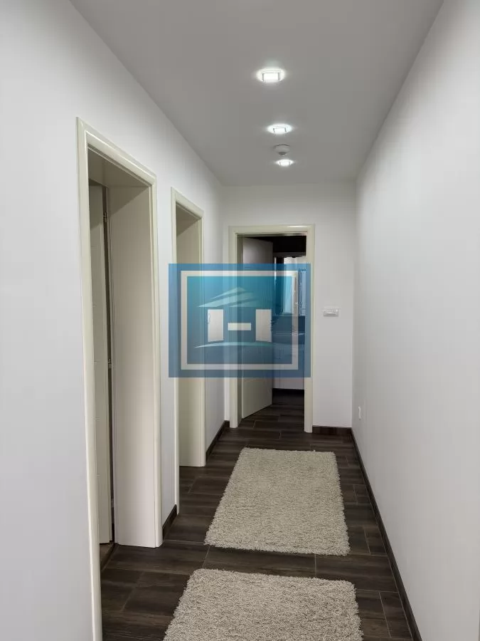 Dve kuće u Glavincima sa velikim imanjem -samo 8 km od grada 4