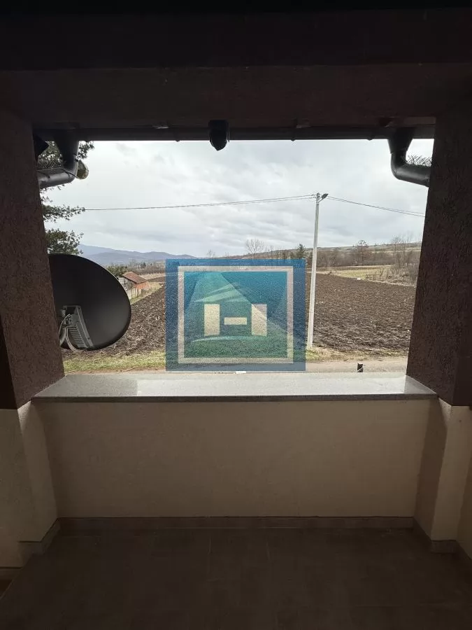 Dve kuće u Glavincima sa velikim imanjem -samo 8 km od grada 53