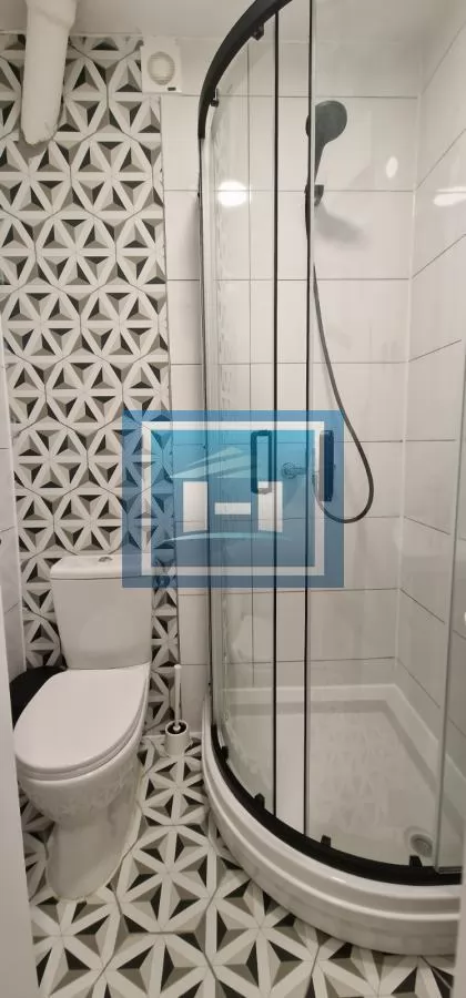 Izdaje se dvoiposoban stan – Zvezdara (Cvetkova pijaca) 9