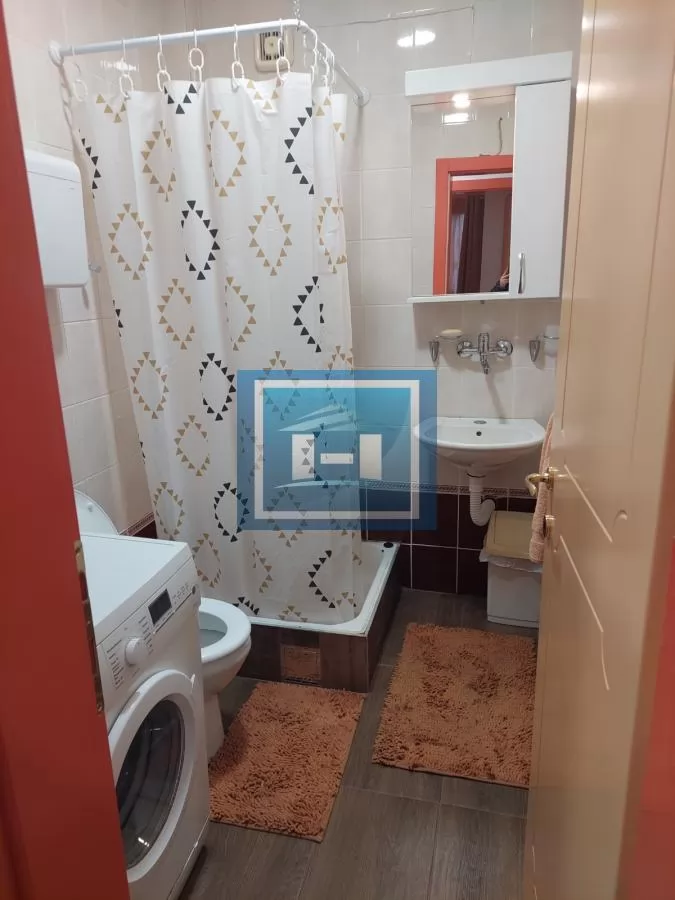 Izdaje se kompletno namešten stan 11