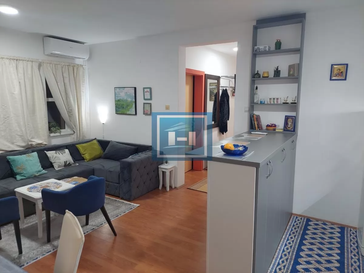 Izdaje se kompletno namešten stan 2