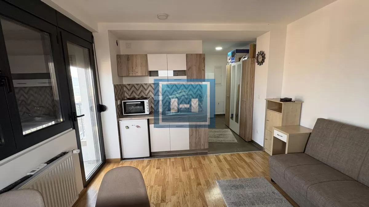 Izdaje se luksuzna garsonjera u kompleksu Crnjanski 2