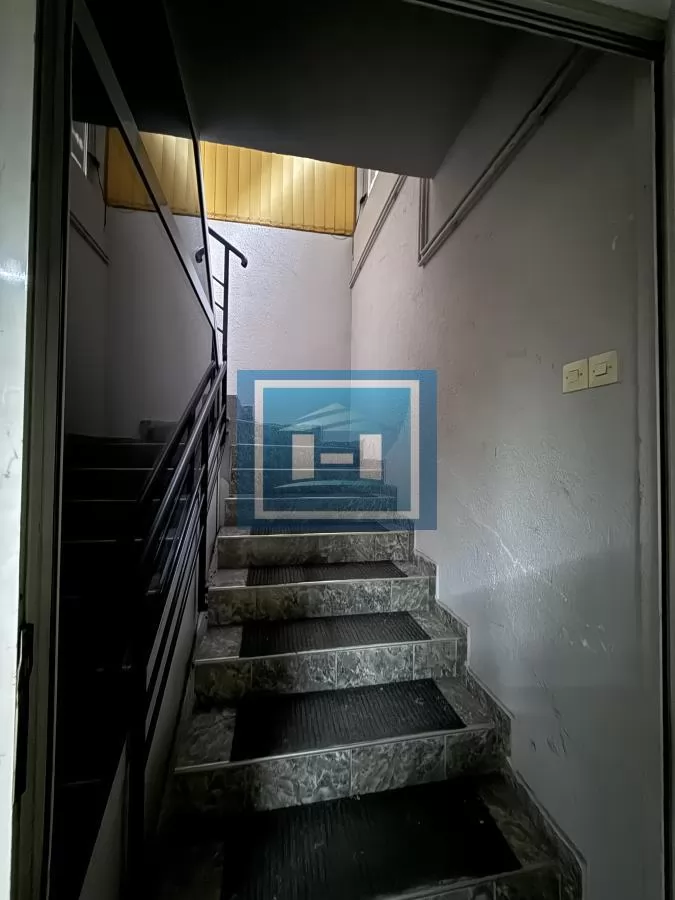 IZDAJE SE POSLOVNI PROSTOR – 165 m² – ODLIČNA LOKACIJA 14