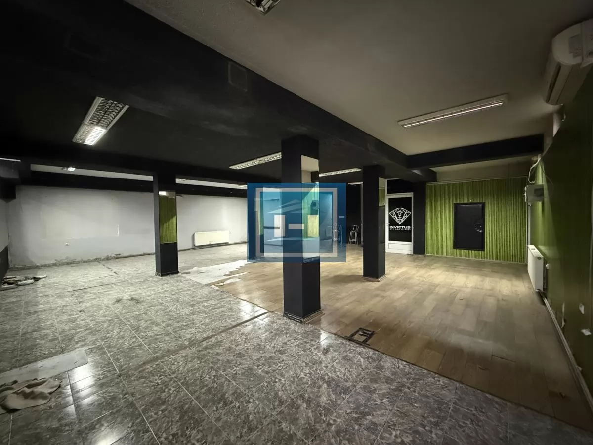 IZDAJE SE POSLOVNI PROSTOR – 165 m² – ODLIČNA LOKACIJA 5