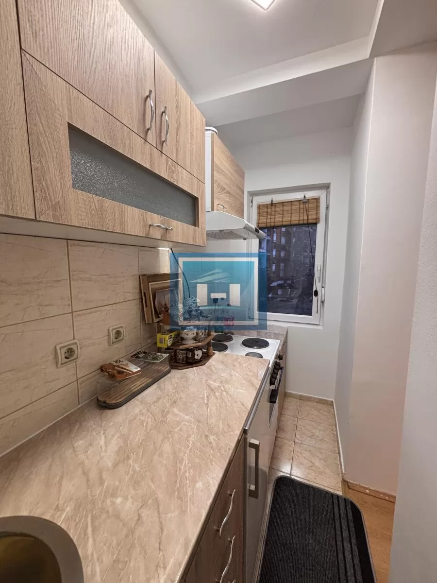 IZDAVANJE GARSONJERE U SAMOM CENTRU GRADA 6